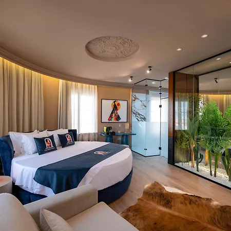 The Collector Boutique Отель 4*