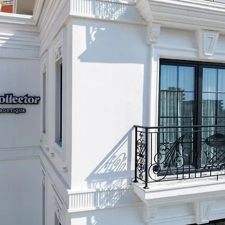 The Collector Boutique Саранда